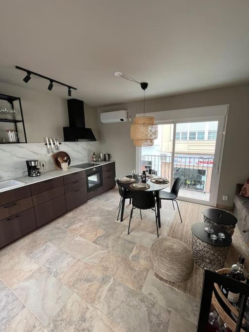 Casa Labout Holiday home *